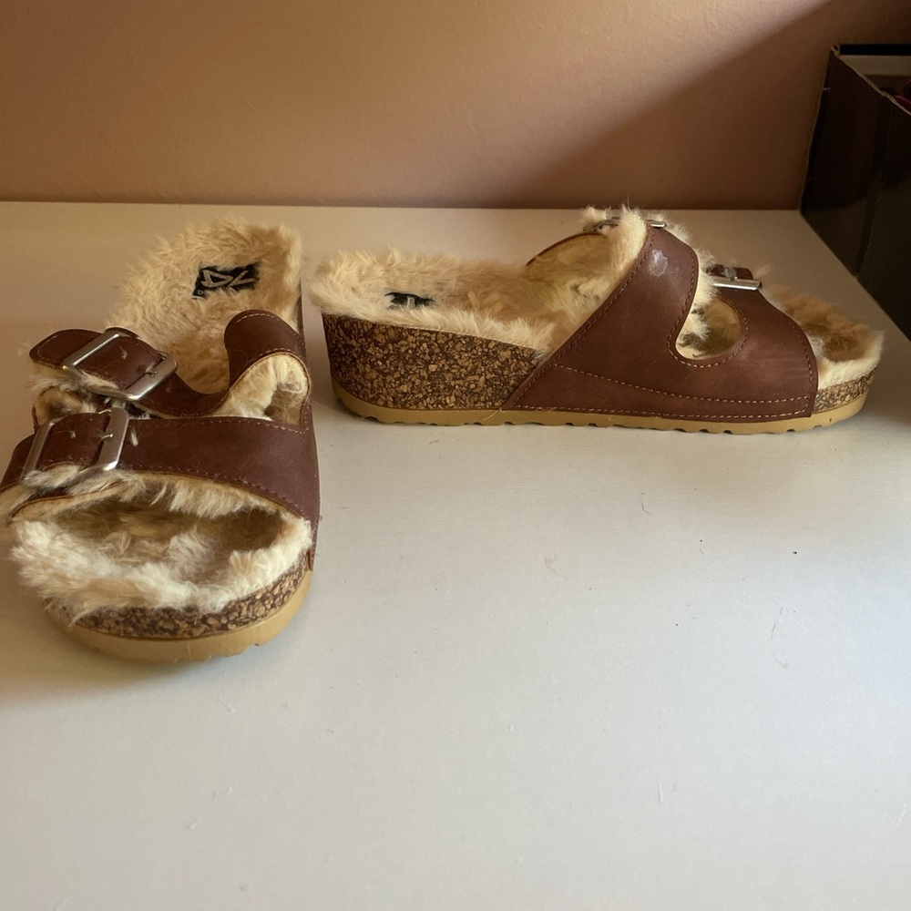 Cushionair fuzzy slides